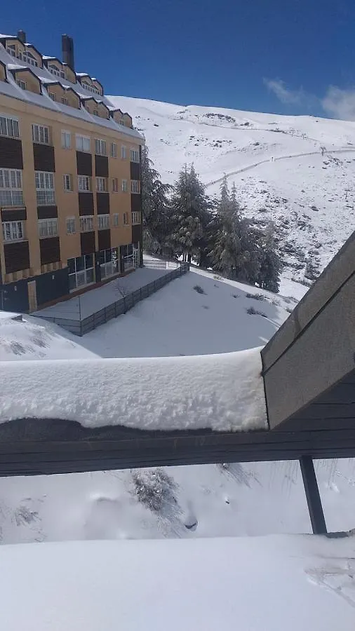 Sierra Nevada Apartamento En Zona Media Lägenhet Granada